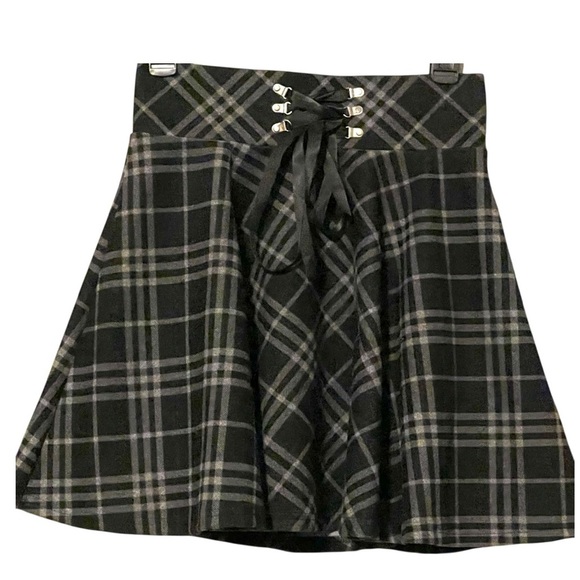 K-POP Womens Black Grey Plaid Lace Up Front Mini Skirt With Built In Shorts S - Picture 3 of 11